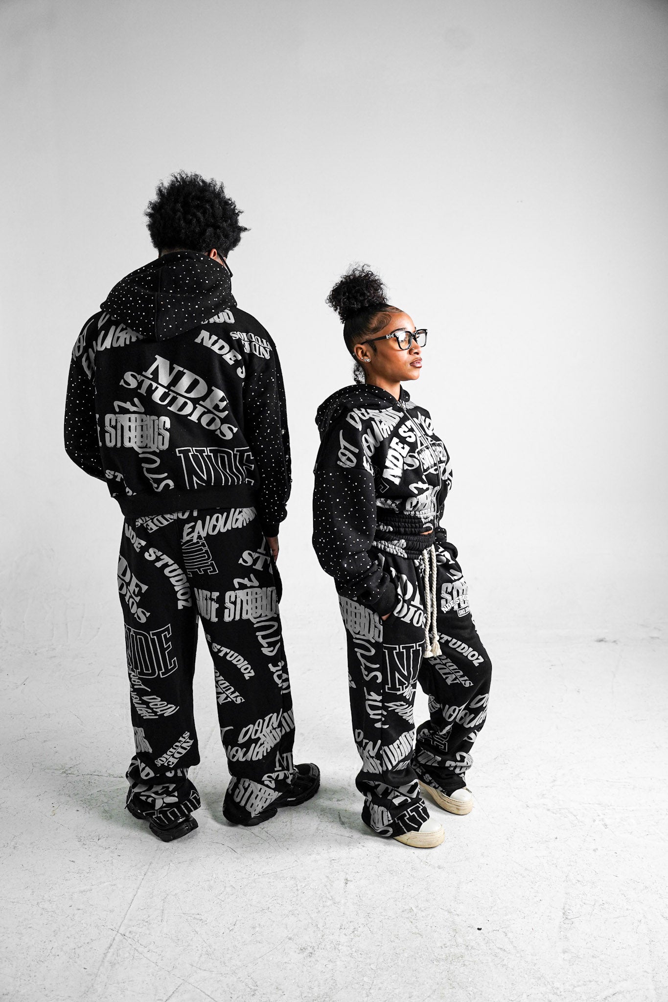 3D “BLACK” ZIPUP